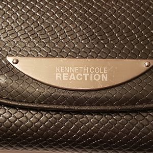 Kenneth Cole Reaction Trifold Wallet Faux Snake